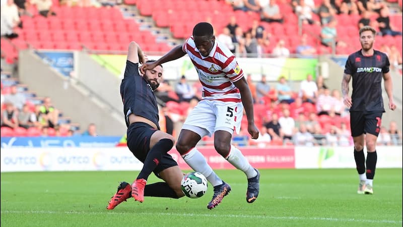 Soi kèo Lincoln City vs Doncaster Rovers 1h00 21/09/2022